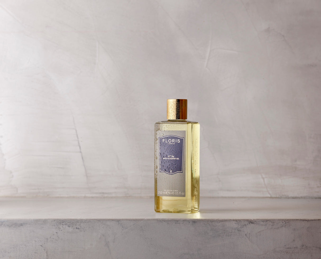 Floris - No.89 - Bade & Duschgel in der Dusche 