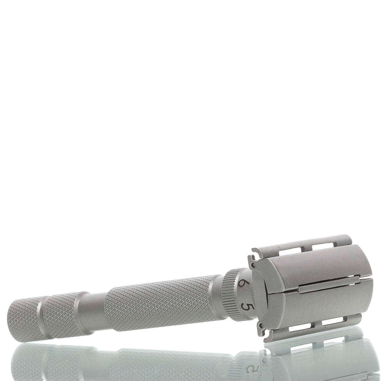 Rasierhobel Model T2 SS Stainless Steel, geschlossener Kamm, Butterfly-Verschluss, Double Edge