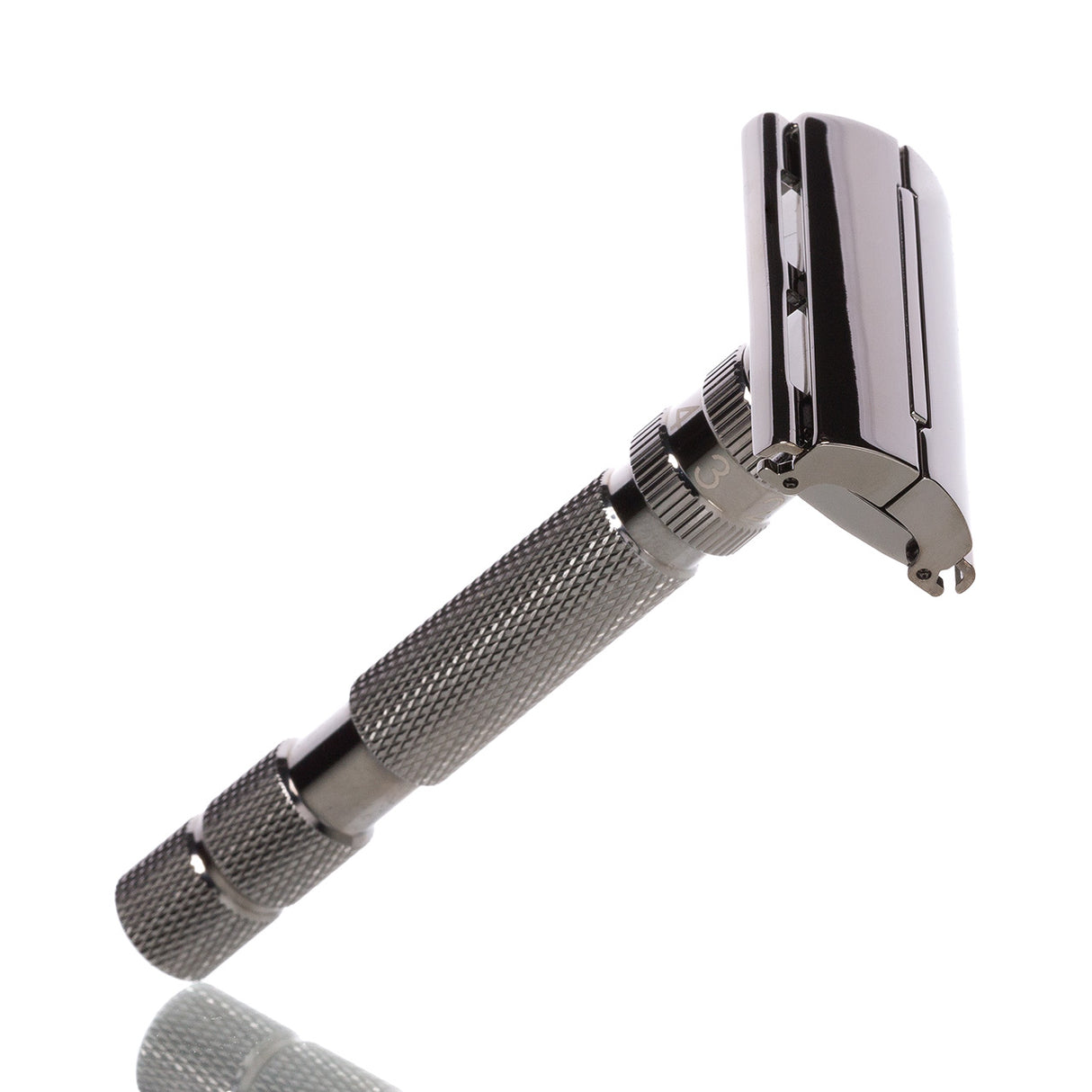 Rasierhobel Model T2 Gunmetal, geschlossener Kamm, Butterfly-Verschluss, Double Edge